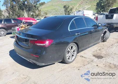 2021 Mercedes-Benz E 350 z USA, uszkodzony, nr VIN W1KZF8DB0MA928980